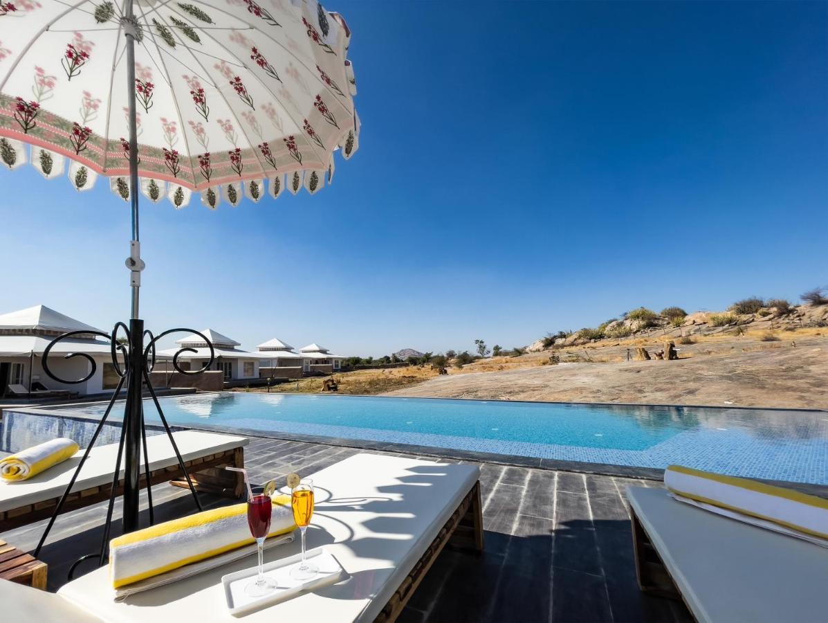 Отель Brij Pola, Jawai - Luxury Jungle Camp With Private Pools Jawai Bandh Экстерьер фото