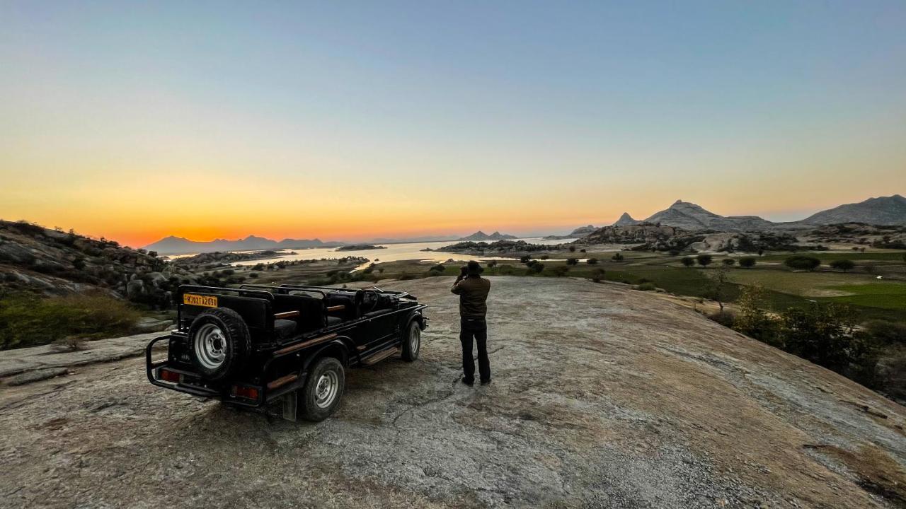 Отель Brij Pola, Jawai - Luxury Jungle Camp With Private Pools Jawai Bandh Экстерьер фото