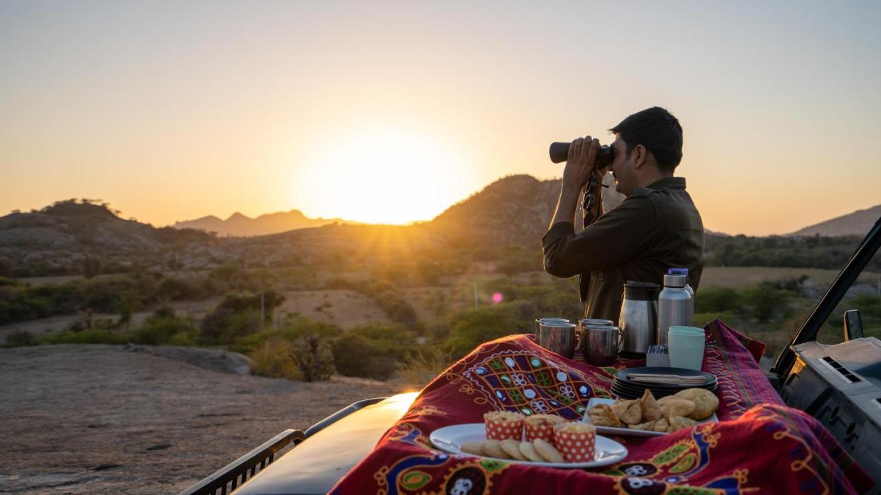 Отель Brij Pola, Jawai - Luxury Jungle Camp With Private Pools Jawai Bandh Экстерьер фото